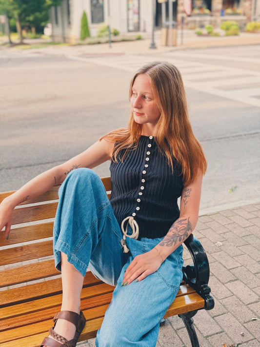 Tilly Vest In Black