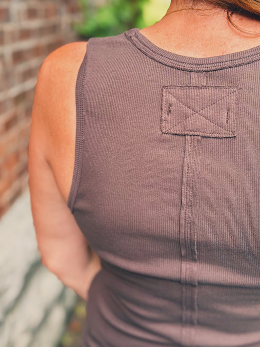 Neria Tank