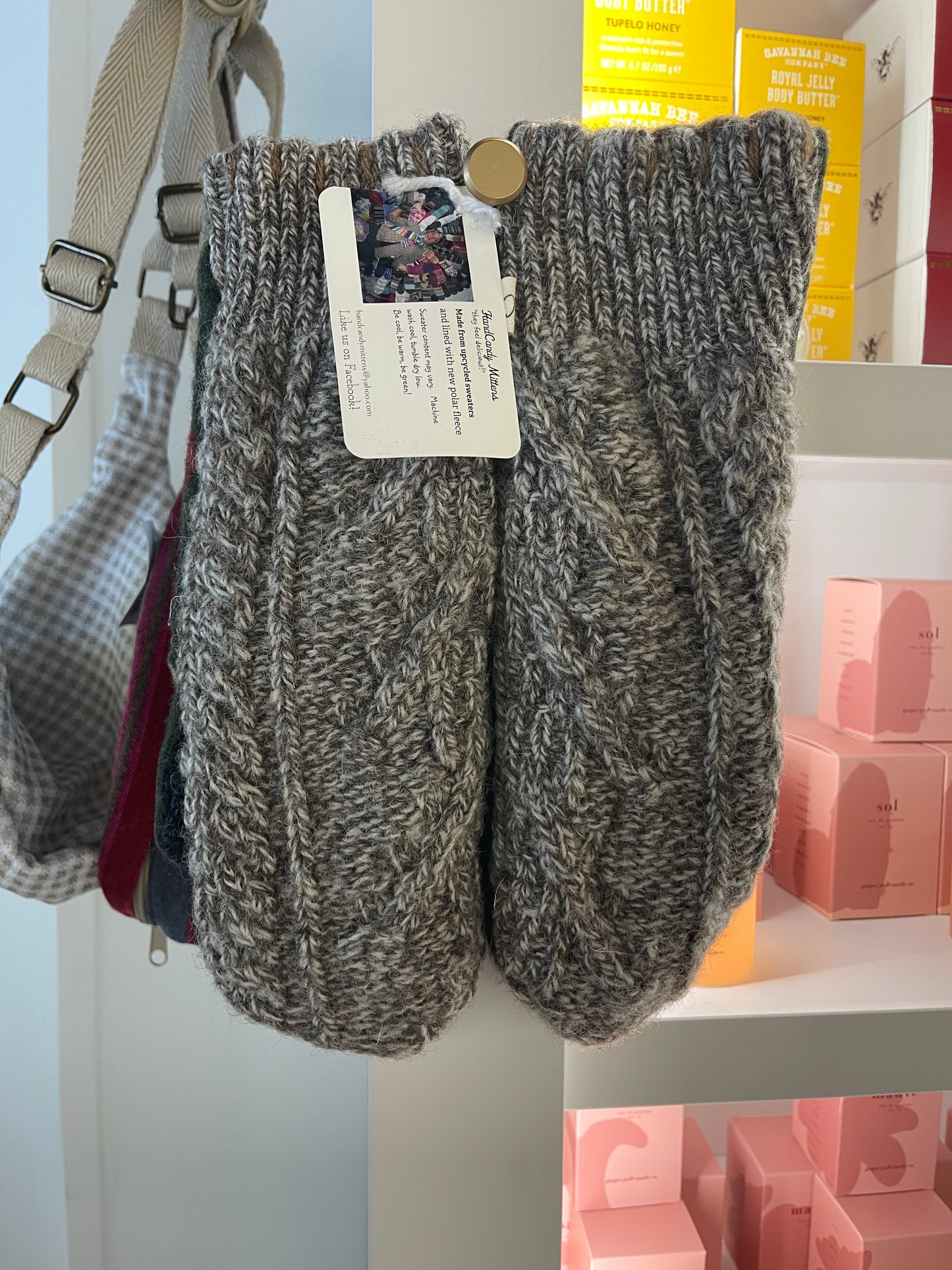 Handcandy Winter Mittens