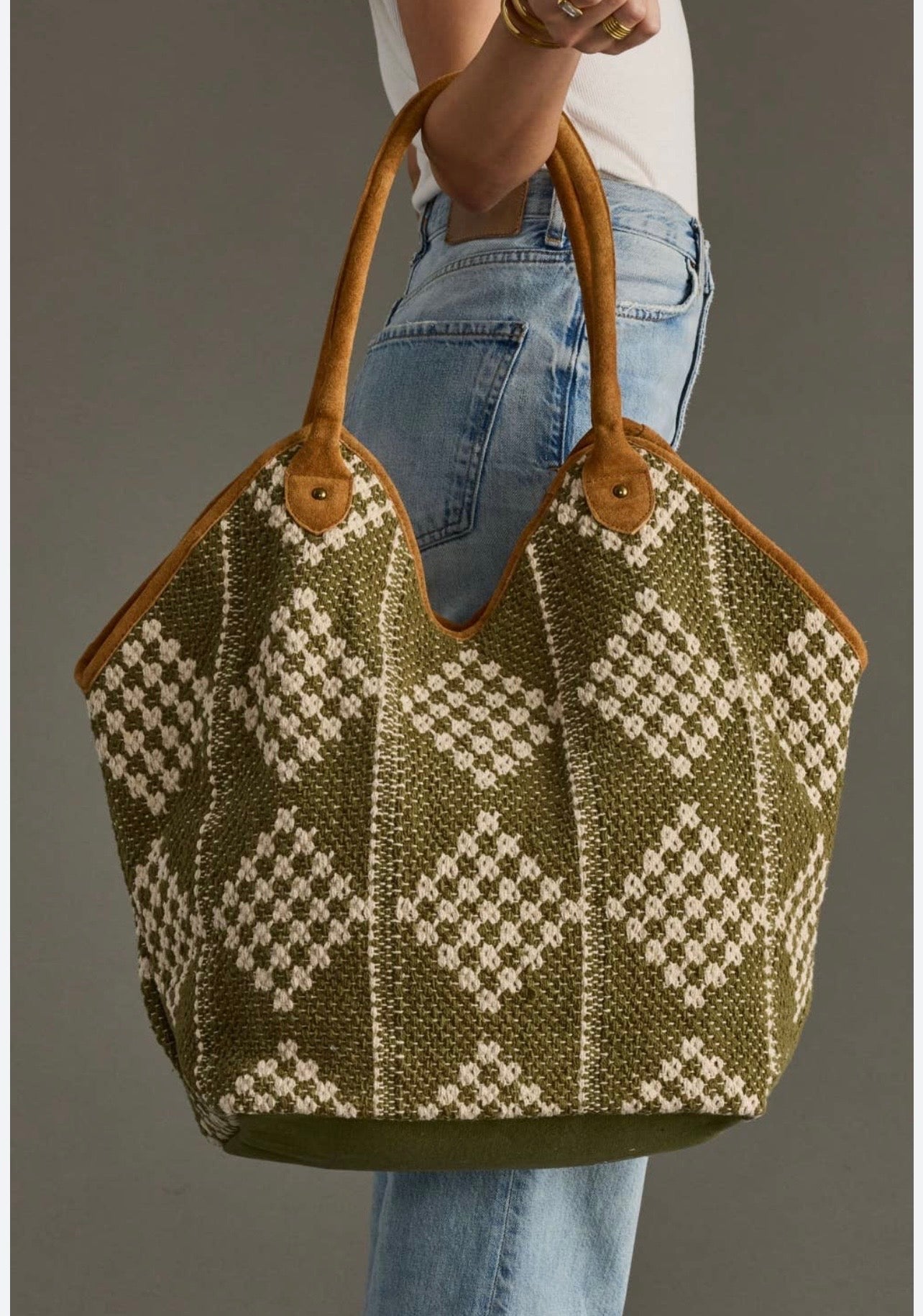 Diamond Pattern Tote