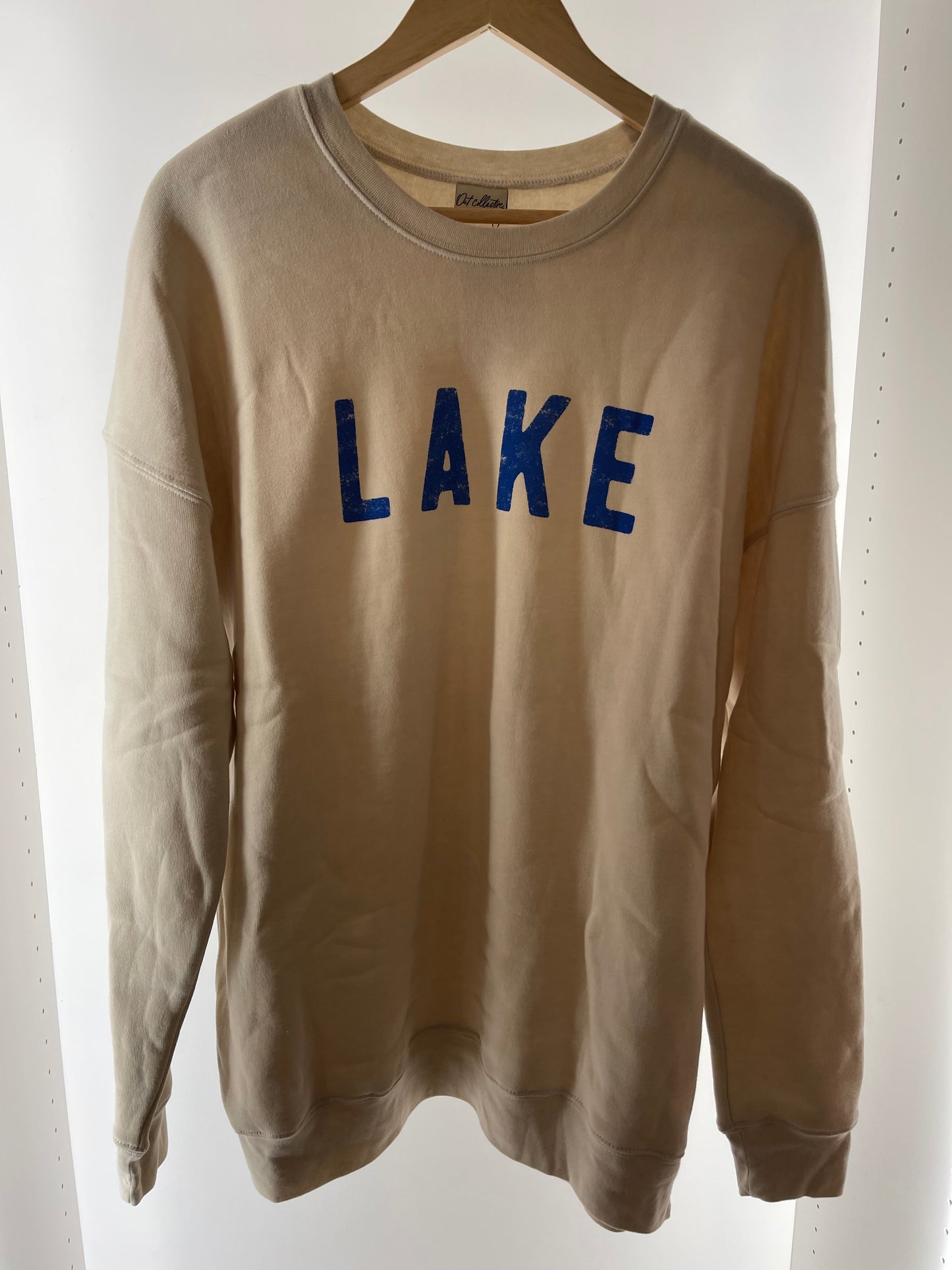 LAKE Sweatshirt