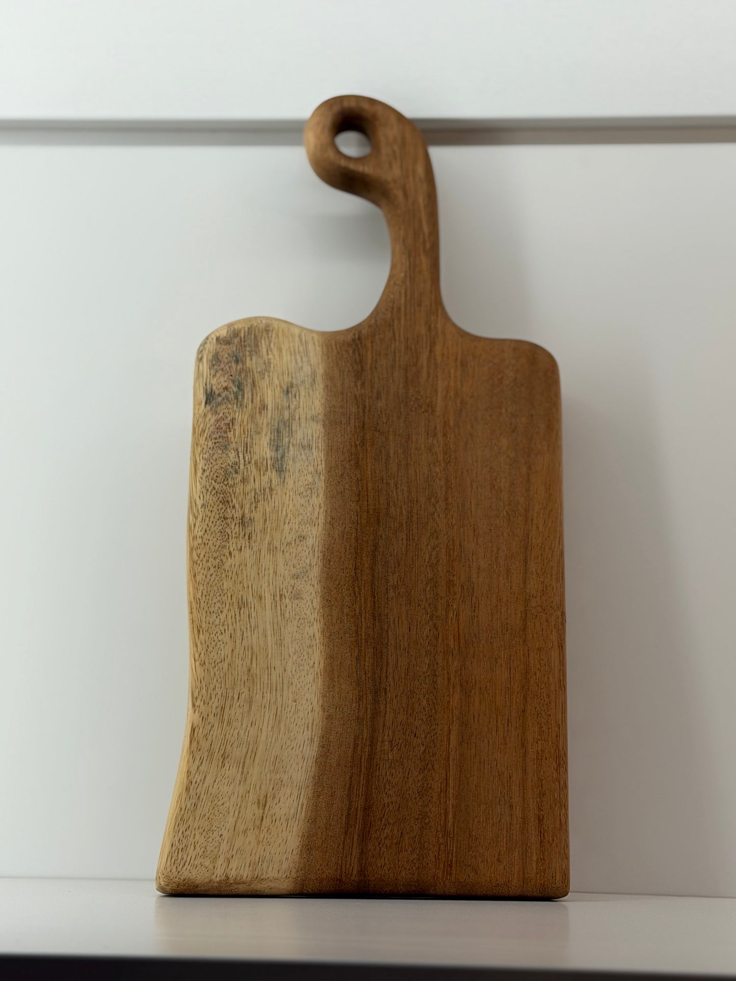 Cutting Board with Handle