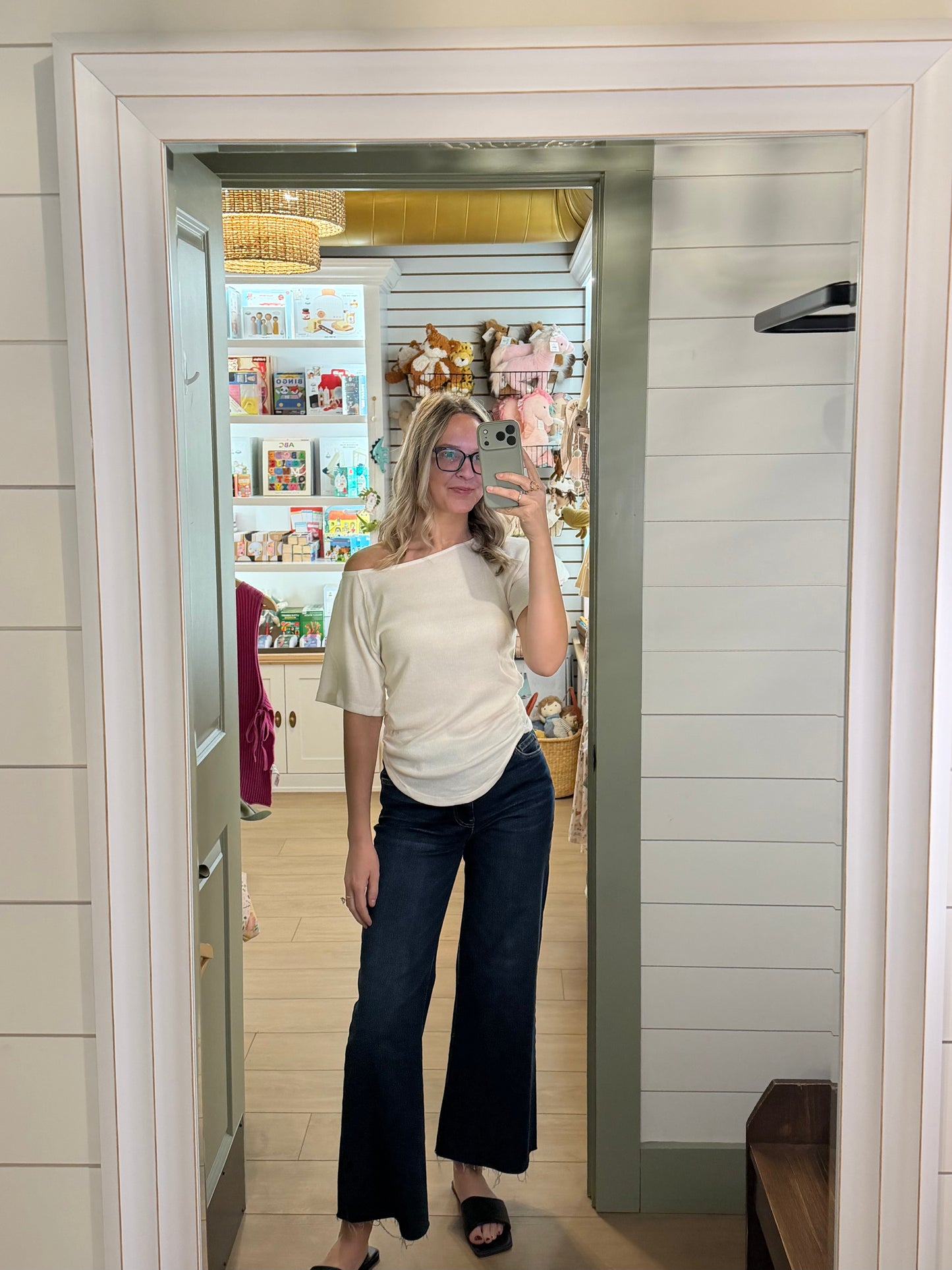 Lucy Off the Shoulder Tee