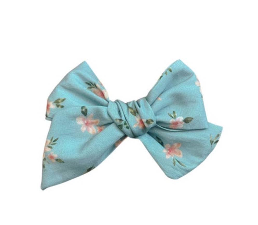 Hand Tied Pinwheel Bow