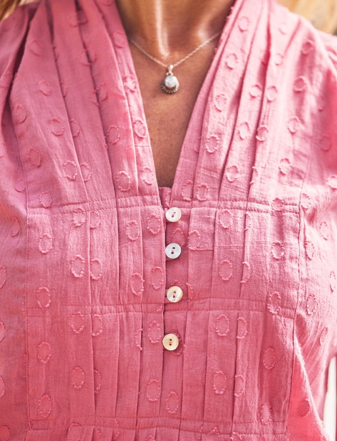 Cameo Sleeveless Blouse
